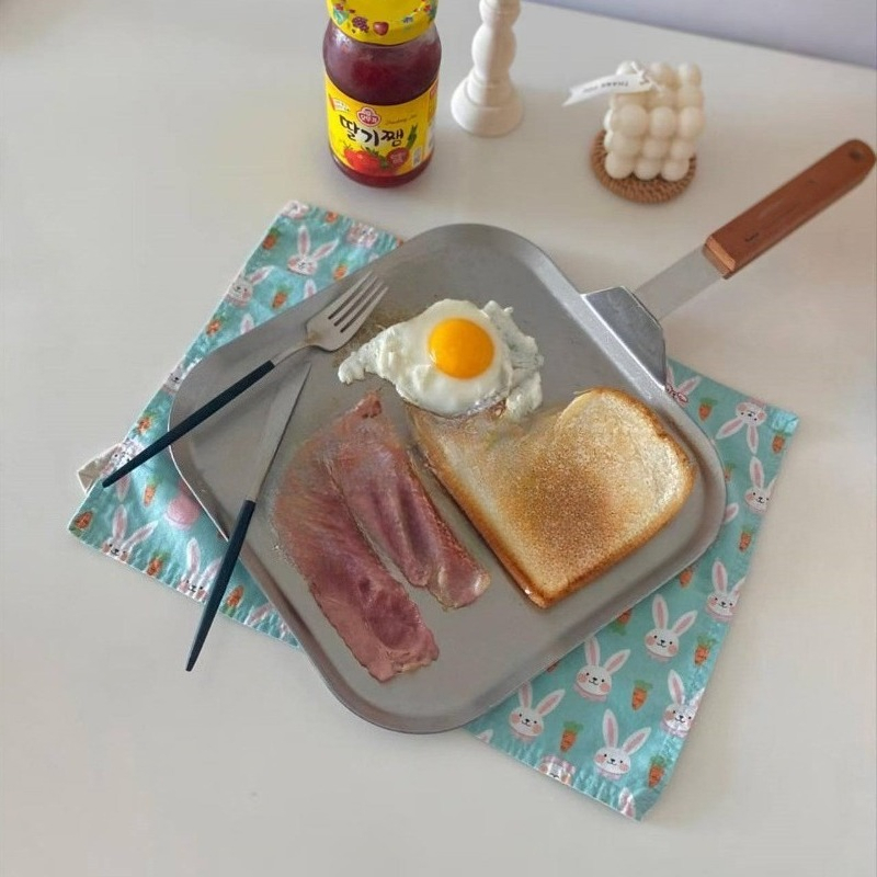 مقلاة إفطار من الفولاذ المقاوم - مراجعة Egg Cooker Rapid وسعره