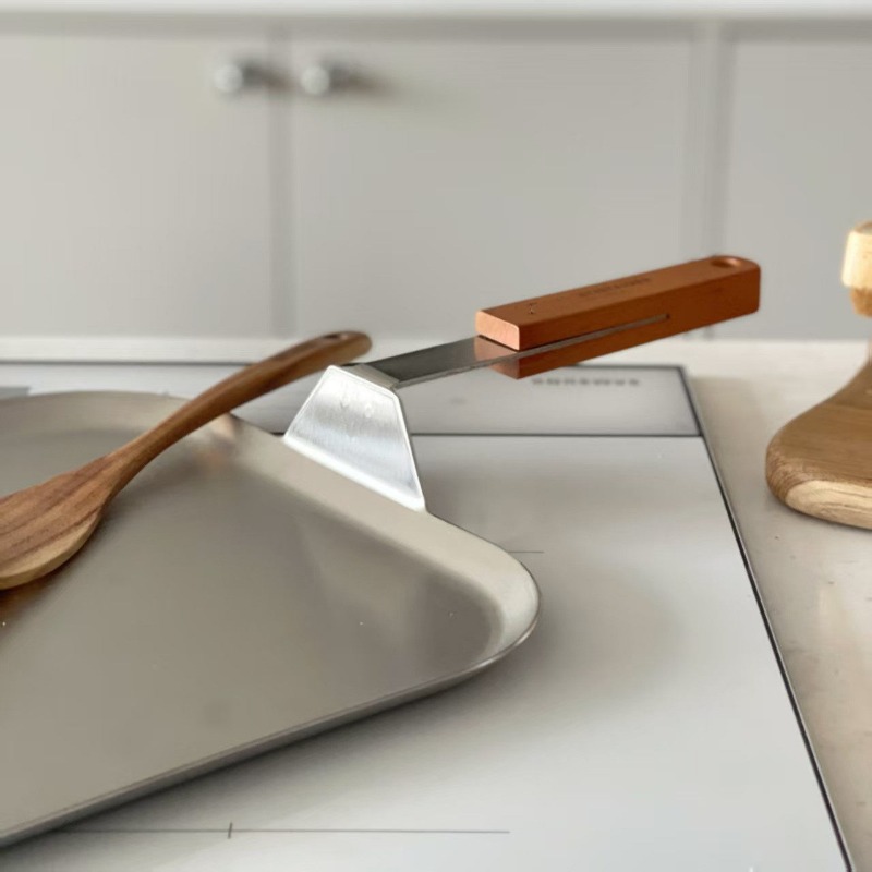 مقلاة إفطار من الفولاذ المقاوم - مراجعة Egg Cooker Rapid وسعره