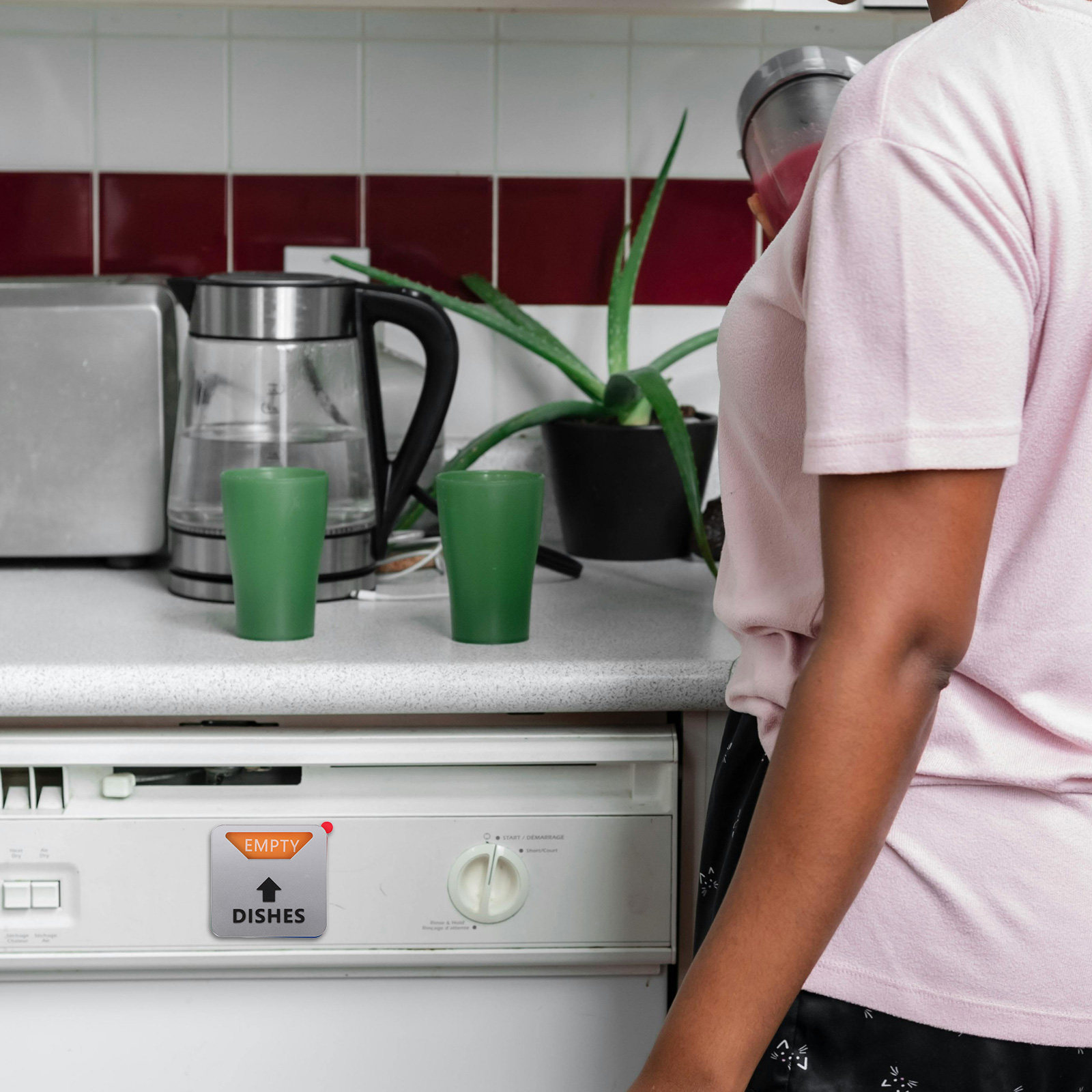 علامة حالة غسالة الأطباق المغن - مراجعة Kitchen Appliances Reading وسعره